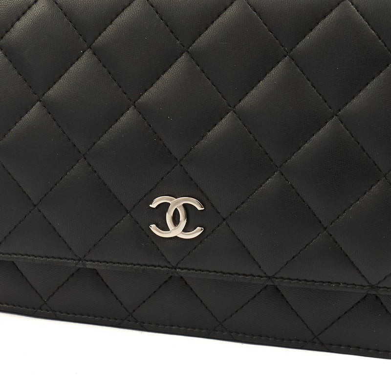 Picture of Chanel Cross Body Wallet on Chain in Black, Lambskin Leather