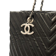 Picture of Chanel Tote Tote in Black, Patent Leather