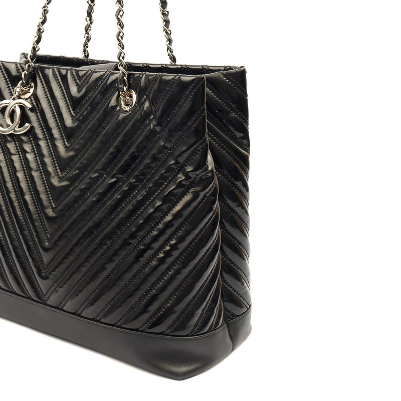 Picture of Chanel Tote Tote in Black, Patent Leather