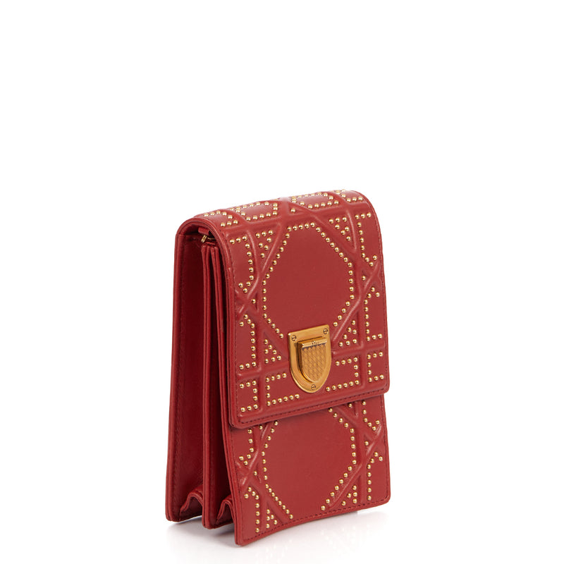 Picture of Christian Dior Diorama Pouch in Red, Calfskin