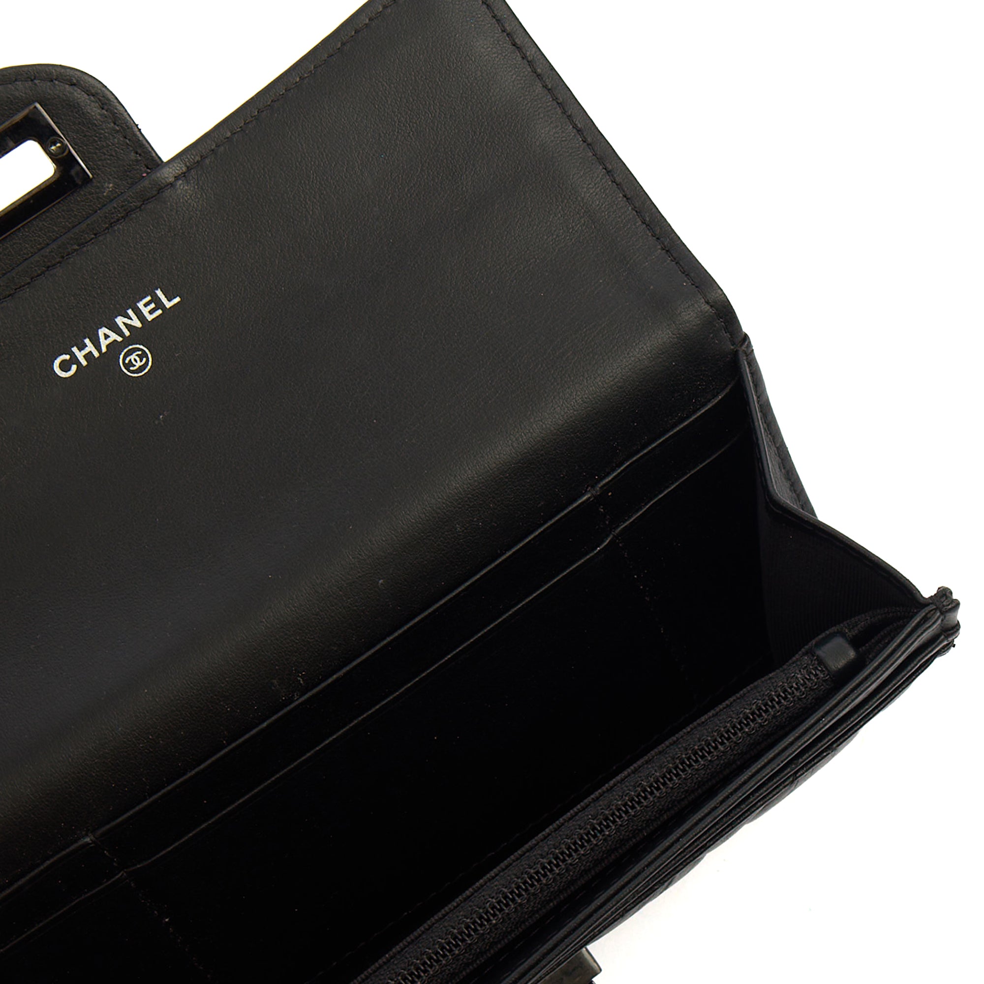 Chanel Purse Flap Wallet in Black, Crinkled Calfskin Leather | The