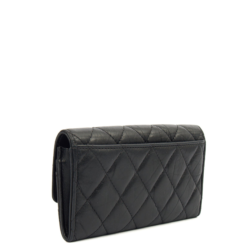 Picture of Chanel Purse Flap Wallet in Black, Crinkled Calfskin Leather
