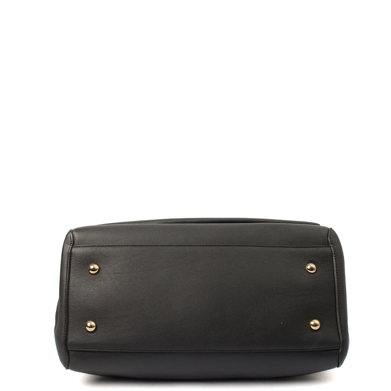 Picture of Mulberry Tote Willow - Large in Black, Calfskin Leather