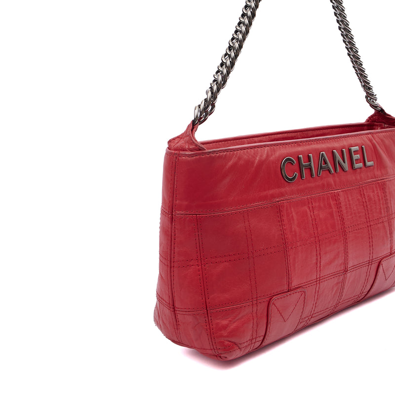 Picture of Chanel Shoulder Bag Shoulder Bag in Red, Calfskin Leather