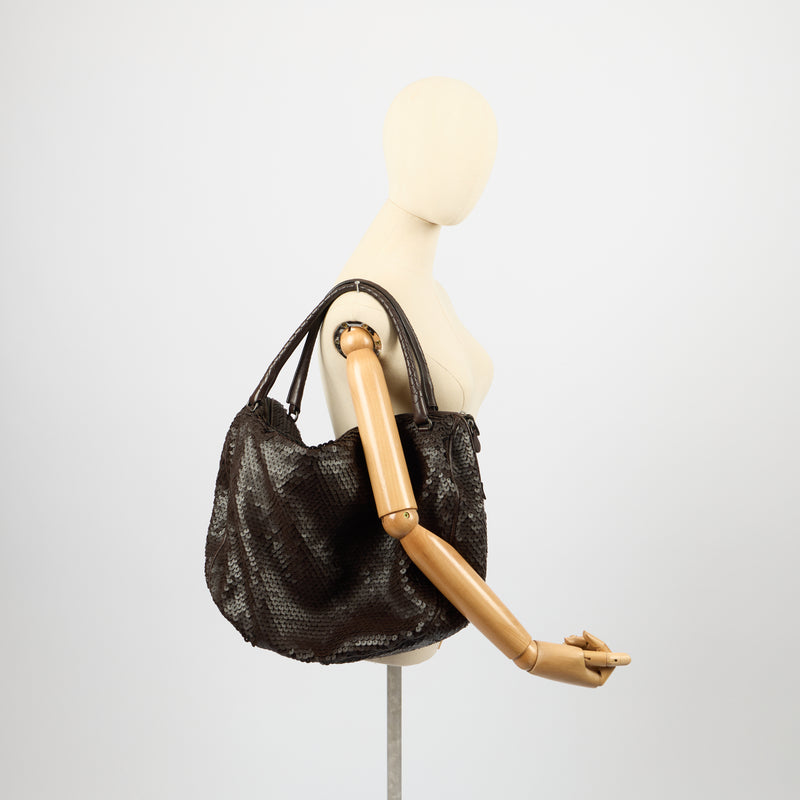Bottega Veneta Tote Tote in Brown, invalid