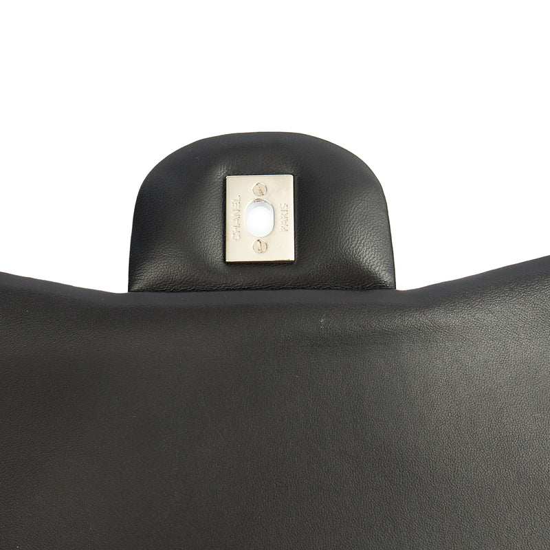 Picture of Chanel Shoulder Bag Classic Double Flap - Large in Black, Lambskin Leather