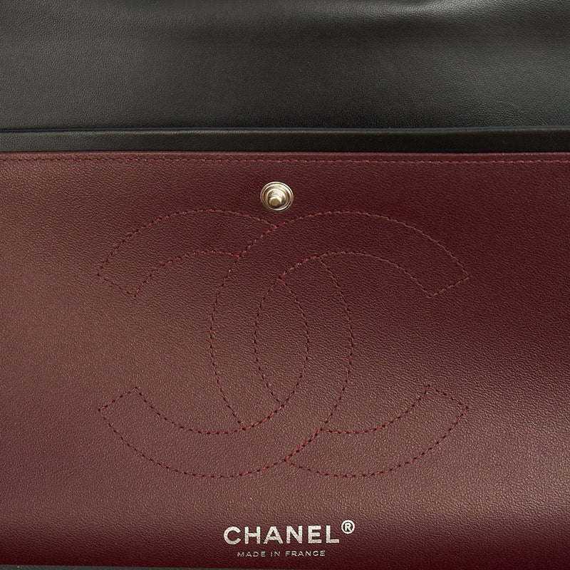 Picture of Chanel Shoulder Bag Classic Double Flap - Large in Black, Lambskin Leather