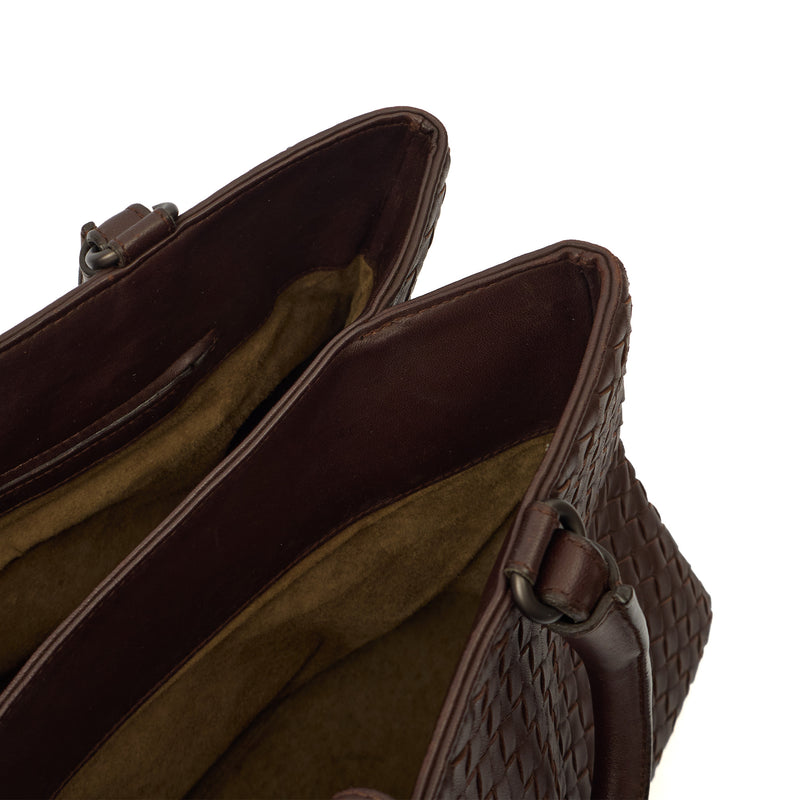 Picture of Bottega Veneta Tote Intrecciato Leather Tote in Fondant, Leather