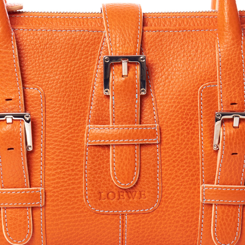 Picture of Loewe Vintage Shoulder Bag in Orange, Leather