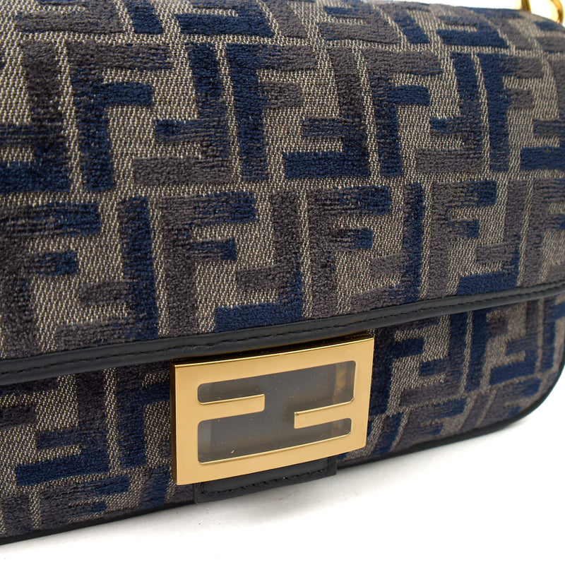 Picture of Fendi Shoulder Bag Baguette in Blue, invalid
