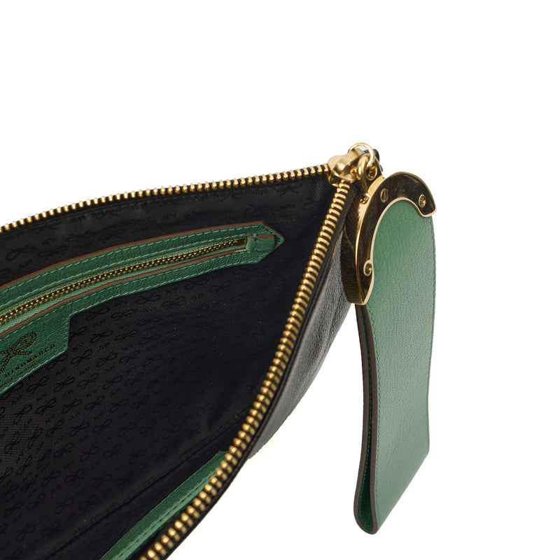 Picture of Anya Hindmarch Clutch Clutch in Black, Leather