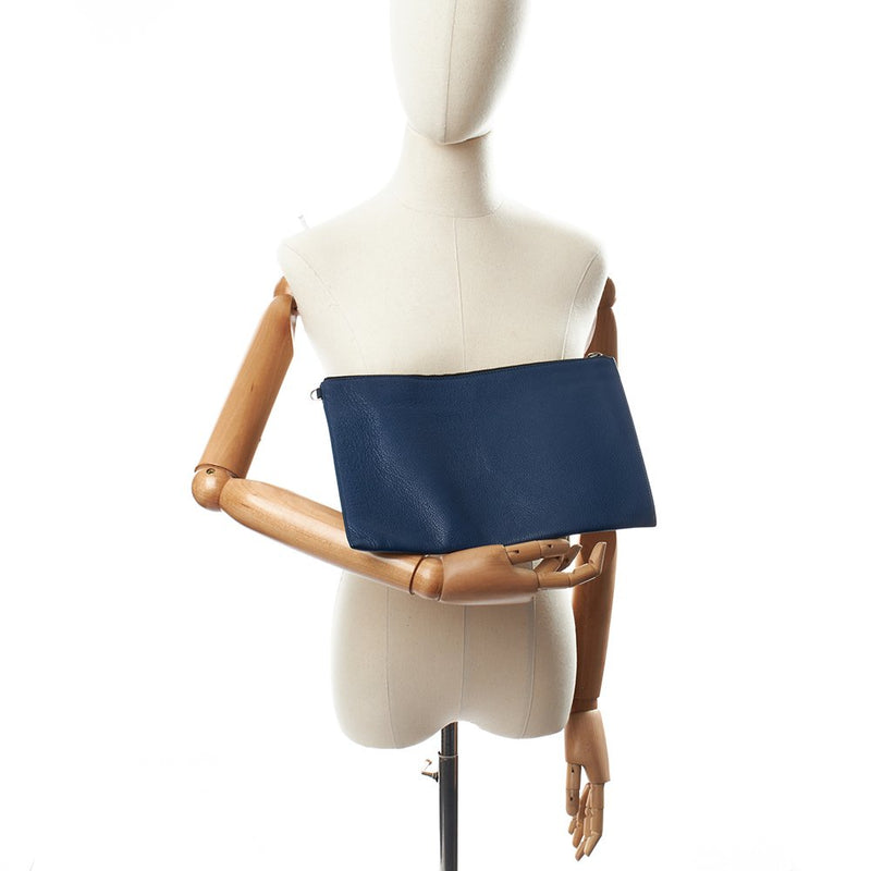 Picture of Burberry Clutch Clutch in Blue, Leather