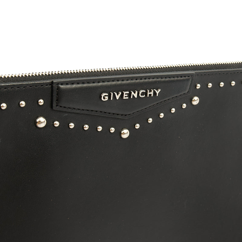 Picture of Givenchy Clutch Zip Pouch in Black, Box Calfskin