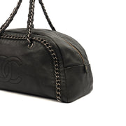 Picture of Chanel Tote Luxe Ligne Tote in Black, Lambskin Leather