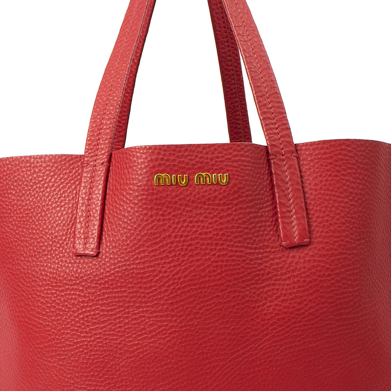 Picture of Miu Miu Tote Tote in Red, Leather