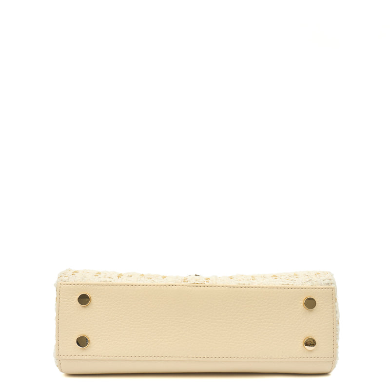 Picture of Aspinal of London Shoulder Bag Lottie in White, Fabric