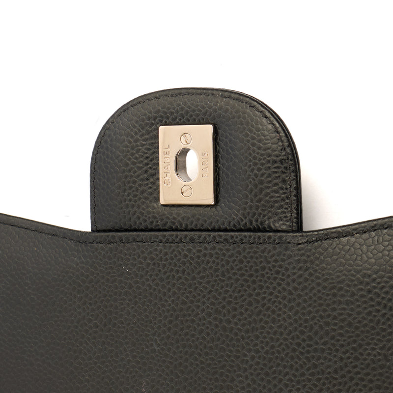 Picture of Chanel Shoulder Bag Classic Double Flap - Large in Black, Caviar Leather