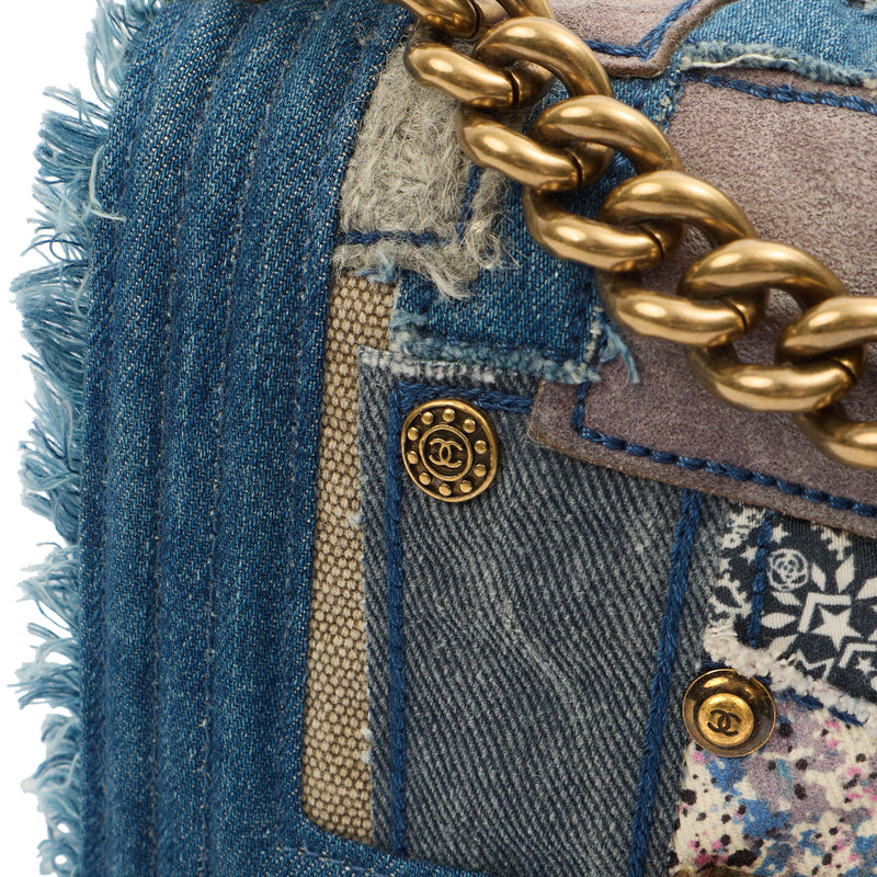 Picture of Chanel Shoulder Bag Boy - Small in Blue, Fabric