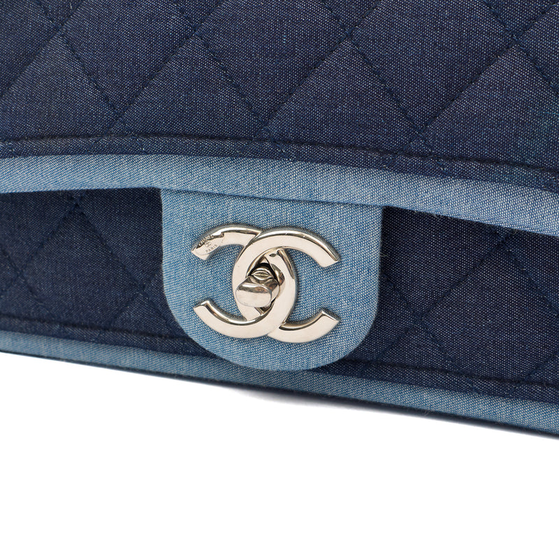 Picture of Chanel Cross Body Flap Bag in Navy, Canvas