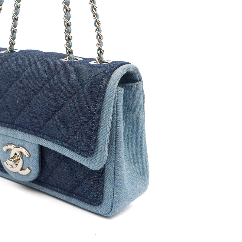 Picture of Chanel Cross Body Flap Bag in Navy, Canvas