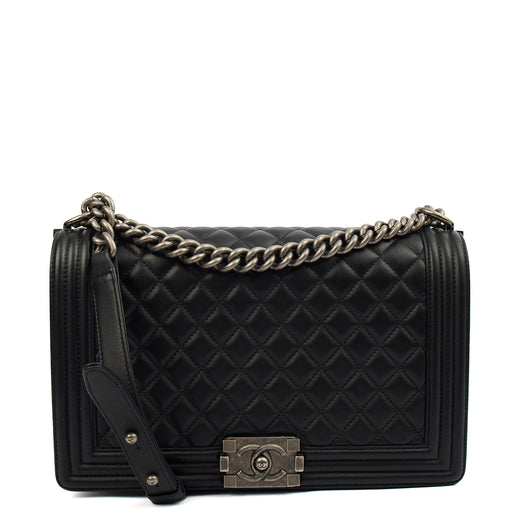 Picture of Chanel Shoulder Bag Boy - Large in Black, Lambskin Leather