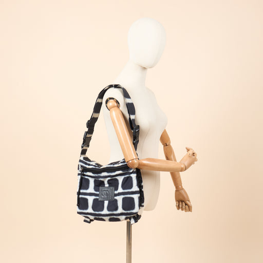 Picture of Chanel Shoulder Bag Round Messenger Bag  in Black, Fabric