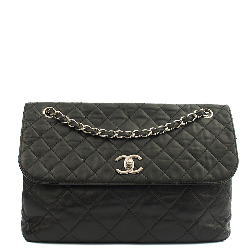 Picture of Chanel Shoulder Bag Business Affinity Flap Bag in Black, Calfskin Leather