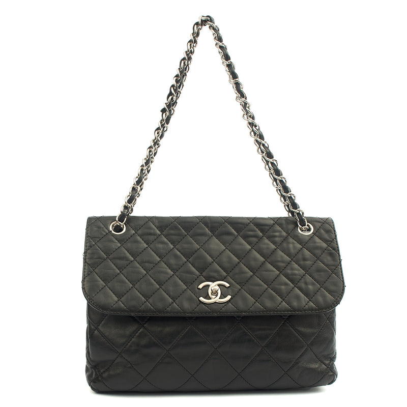 Picture of Chanel Shoulder Bag Business Affinity Flap Bag in Black, Calfskin Leather