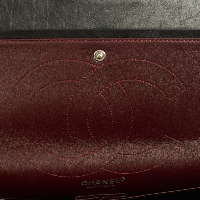 Picture of Chanel Shoulder Bag 2.55 Reissue - Maxi in Black, Crinkled Calfskin Leather
