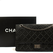 Picture of Chanel Shoulder Bag 2.55 Reissue - Maxi in Black, Crinkled Calfskin Leather