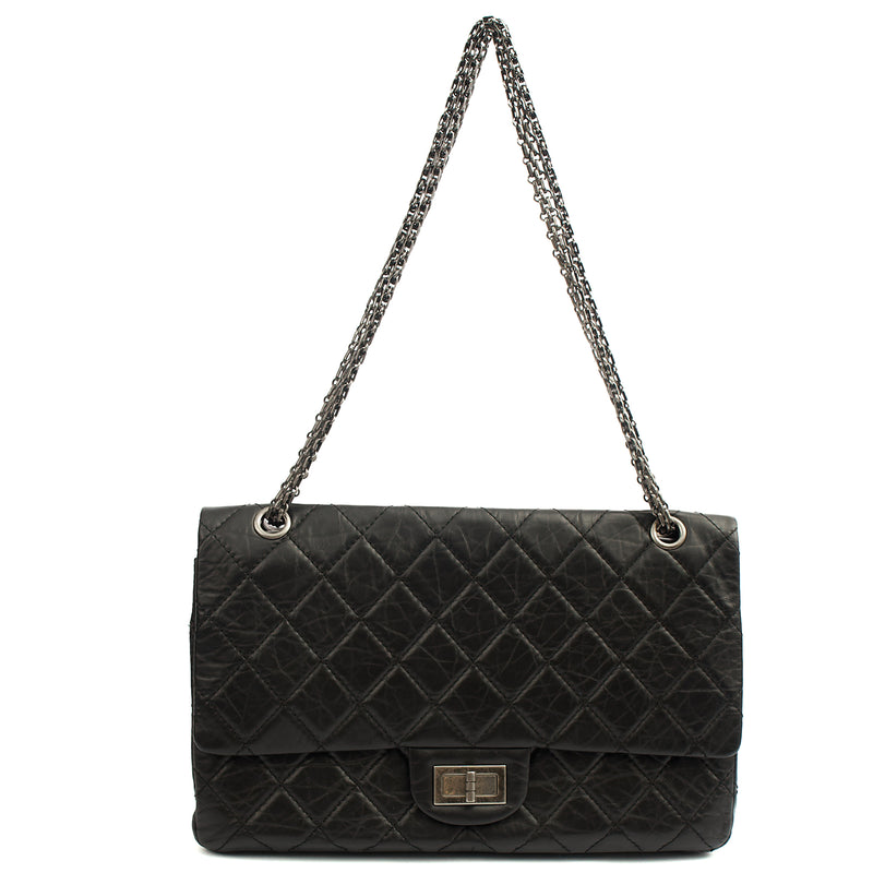Picture of Chanel Shoulder Bag 2.55 Reissue - Maxi in Black, Crinkled Calfskin Leather
