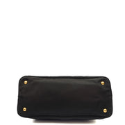 Picture of Prada Tote Tote in Black, Nylon