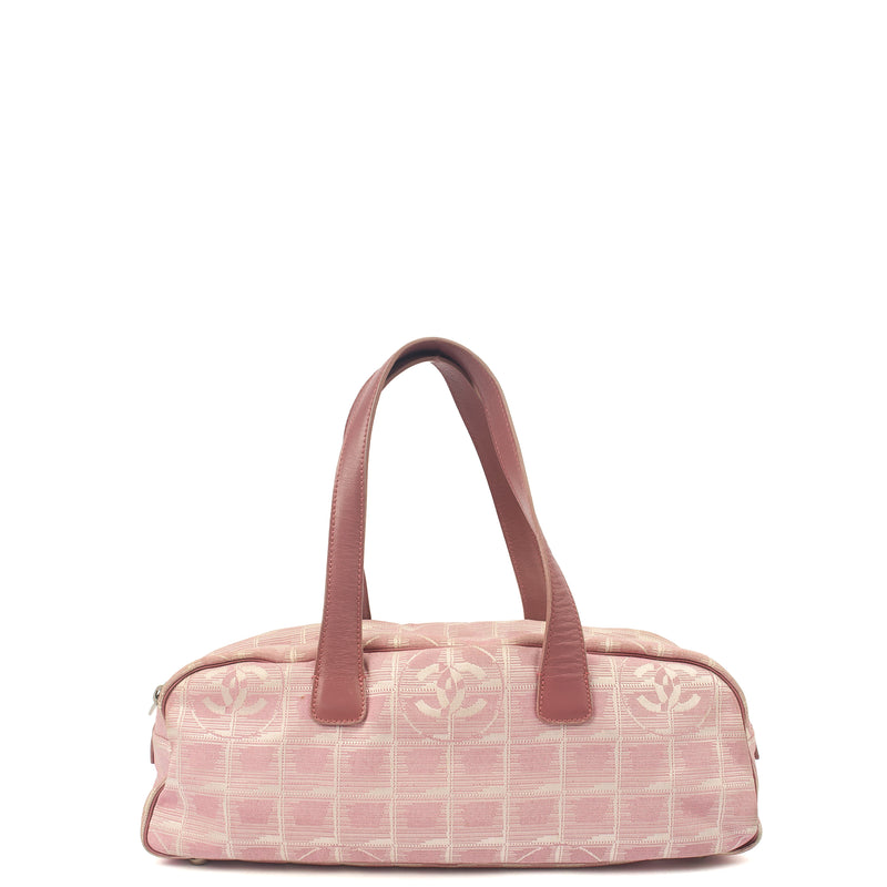 Picture of Chanel Tote Ligne Cambon Bowler in Pink, Canvas