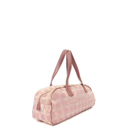 Picture of Chanel Tote Ligne Cambon Bowler in Pink, Canvas