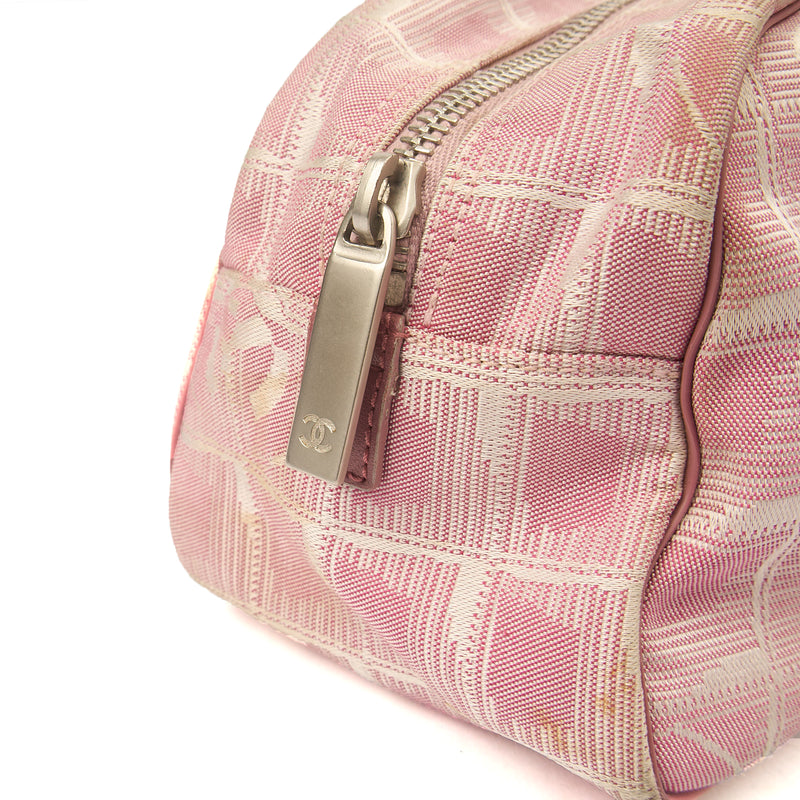 Picture of Chanel Tote Ligne Cambon Bowler in Pink, Canvas