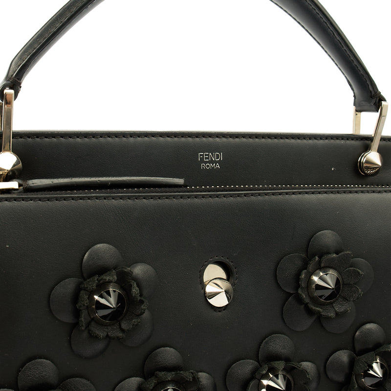 Picture of Fendi Tote Dot Com in Black, Leather