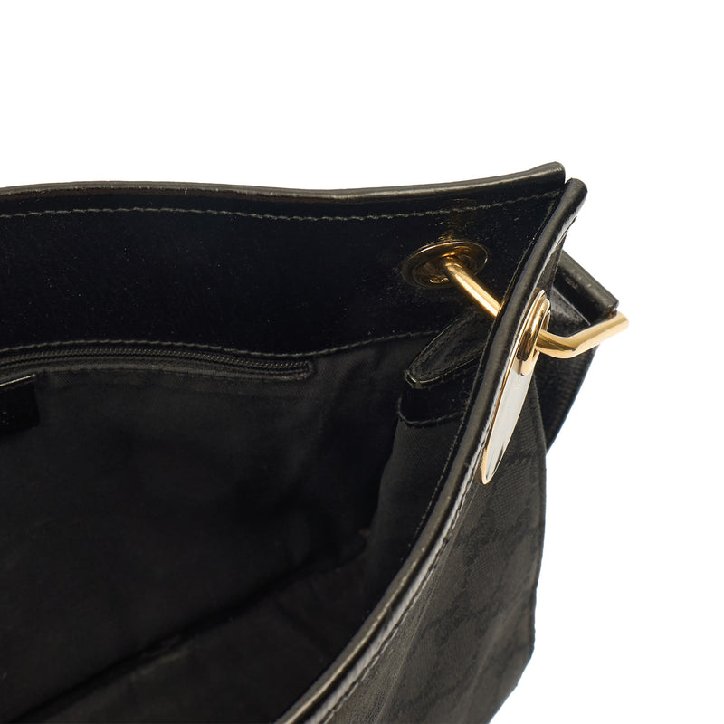 Picture of Gucci Cross Body Vintage Shoulder Bag in Black, GG Canvas