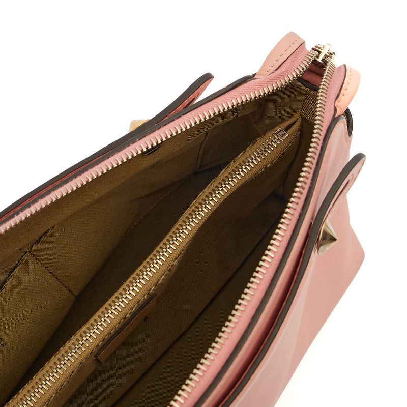 Picture of Fendi Tote By The Way - Medium in Pink, Leather