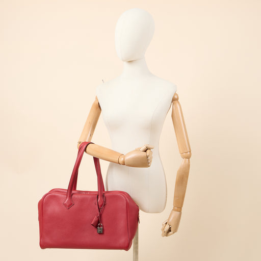 Picture of Hermes Tote Victoria 35 in Rouge Vif, Togo Leather