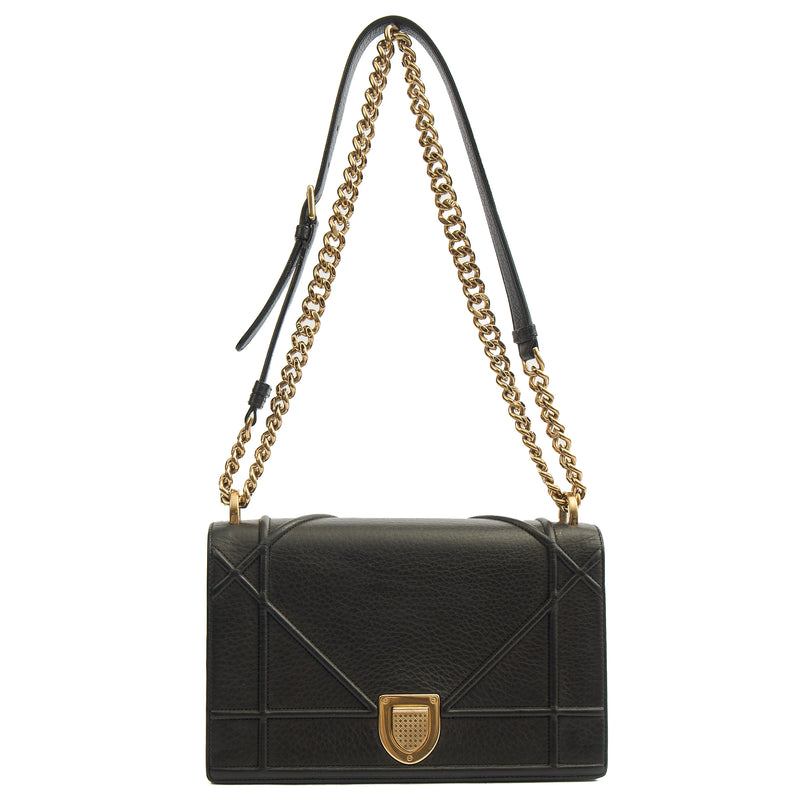 Picture of Christian Dior Shoulder Bag Diorama - Medium in Black, Calfskin