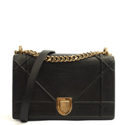 Picture of Christian Dior Shoulder Bag Diorama - Medium in Black, Calfskin