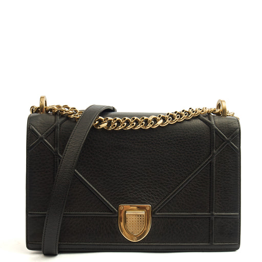 Picture of Christian Dior Shoulder Bag Diorama - Medium in Black, Calfskin