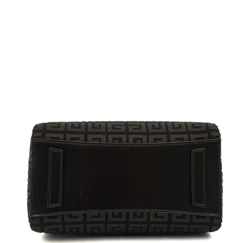 Picture of Givenchy Mini Bag Antigona - Mini in Black, Leather