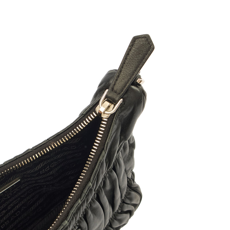 Picture of Prada Cross Body Re-Edition Quilted Crossbody in Black, Calfskin