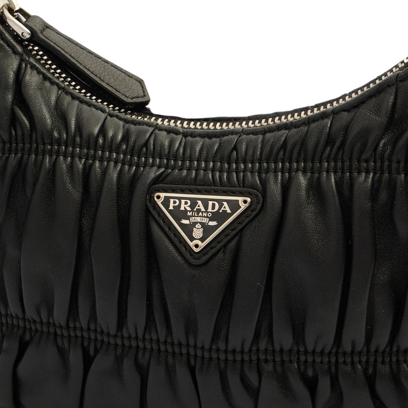 Picture of Prada Cross Body Re-Edition Quilted Crossbody in Black, Calfskin