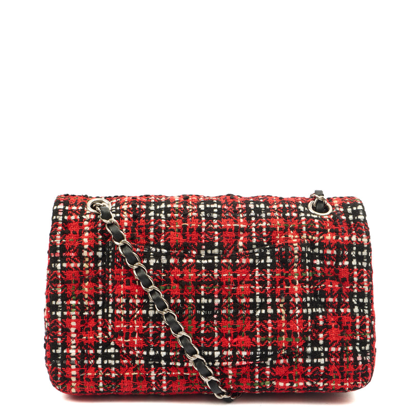 Chanel Shoulder Bag Classic Double Flap - Medium in Red, Tweed