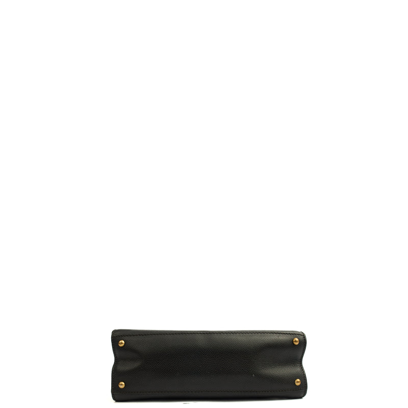 Picture of Chanel Tote Vintage Tote in Black, Caviar Leather