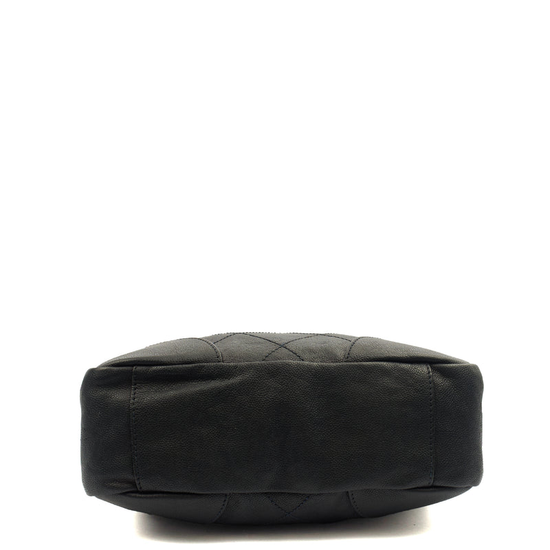 Picture of Chanel Tote Outdoor Ligne Bowler Bag in Black, Caviar Leather