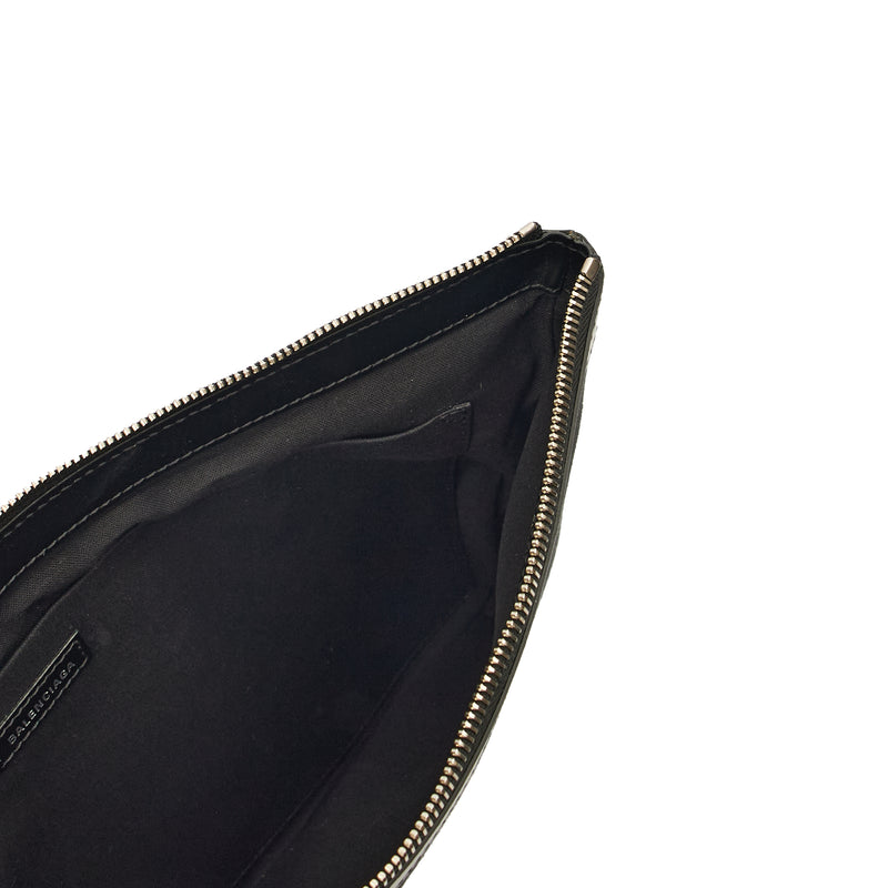 Picture of Balenciaga Other Clutch in Black, invalid