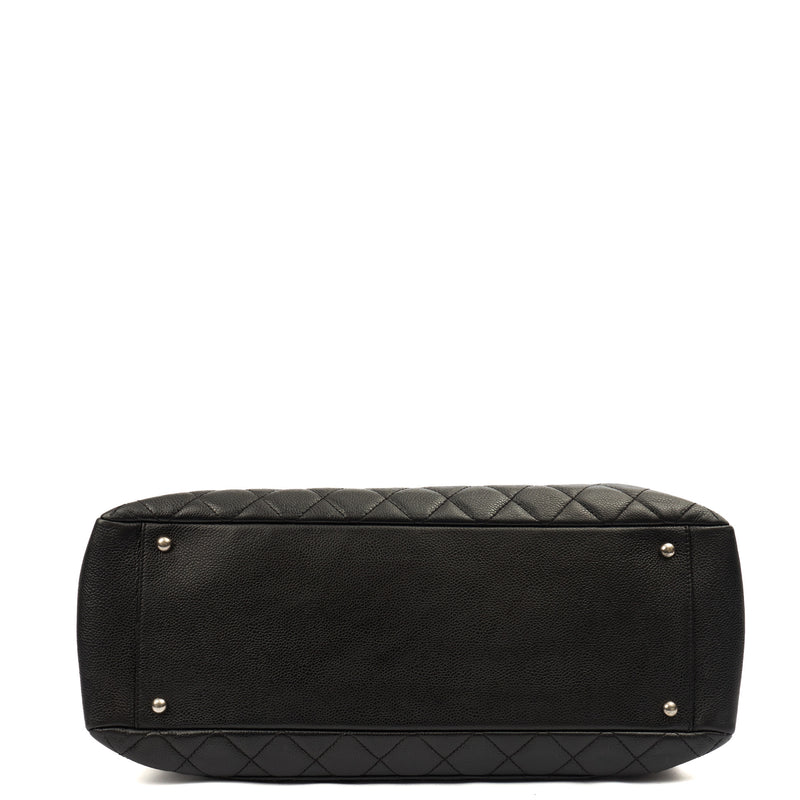 Picture of Chanel Tote Grand Shopping Tote in Black, Caviar Leather
